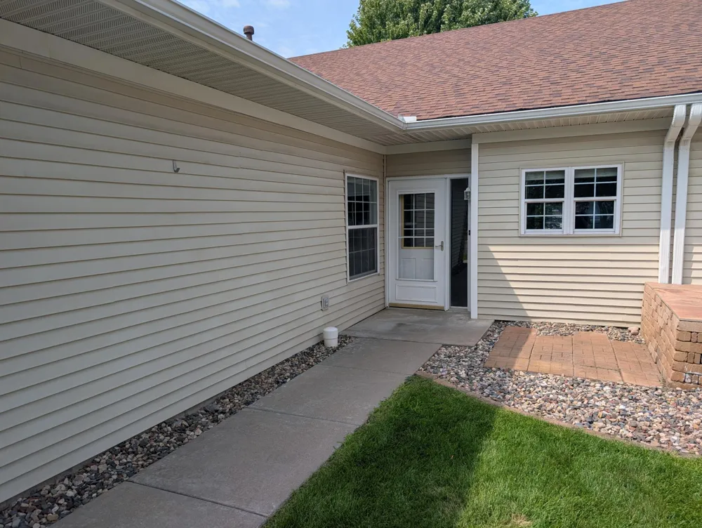 2203 Foxglove Way Hudson, WI 54016