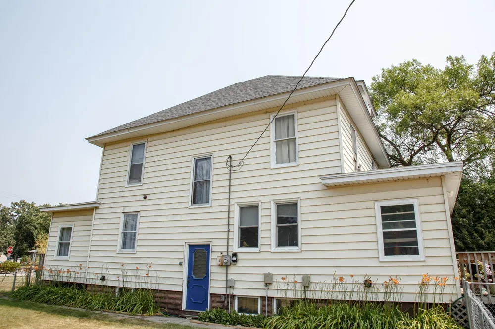 353 Willow Street E Detroit Lakes, MN 56501