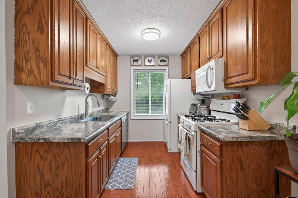 10840 Rockford Road #308 Plymouth, MN 55442