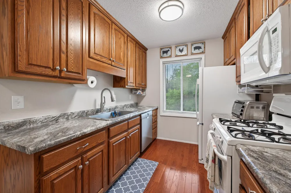 10840 Rockford Road #308 Plymouth, MN 55442