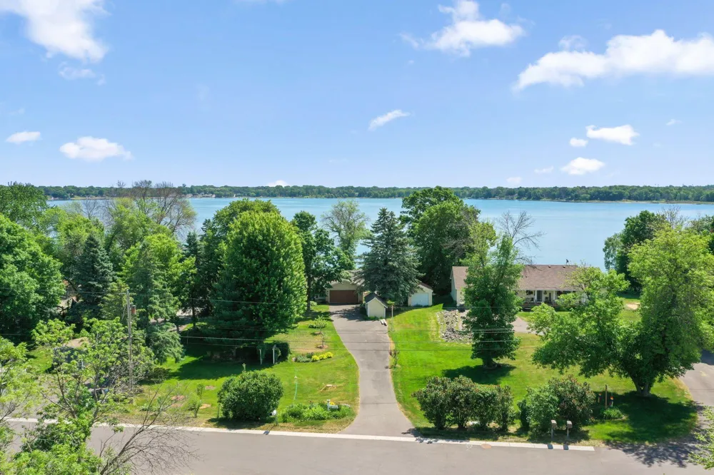 11835 302nd Street Chisago City, MN 55013