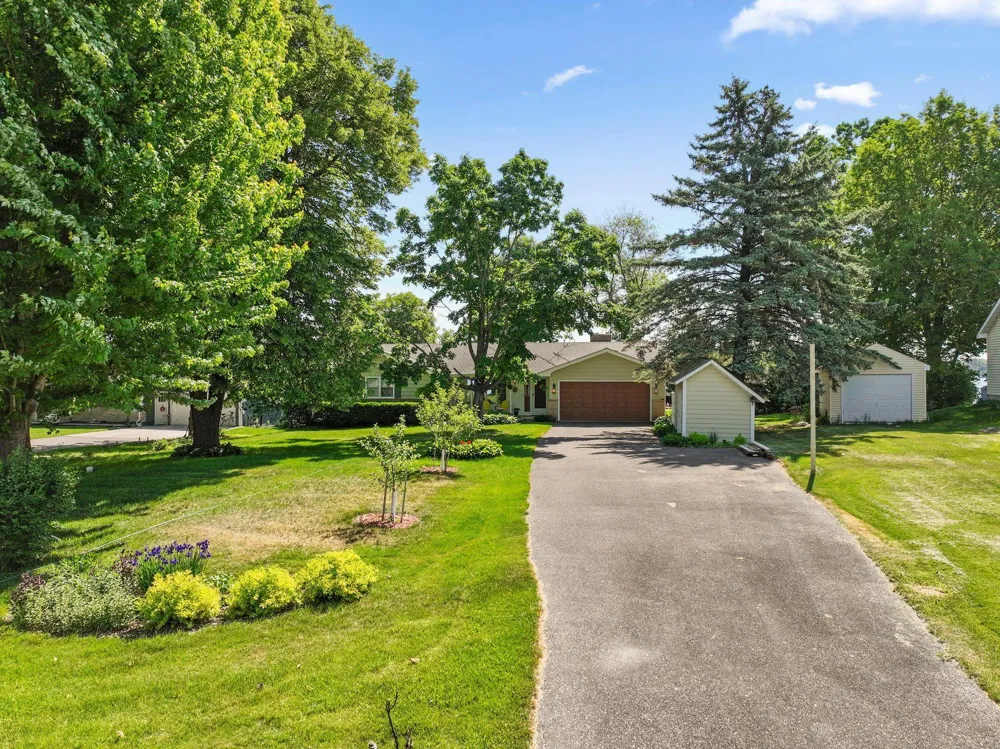 11835 302nd Street Chisago City, MN 55013