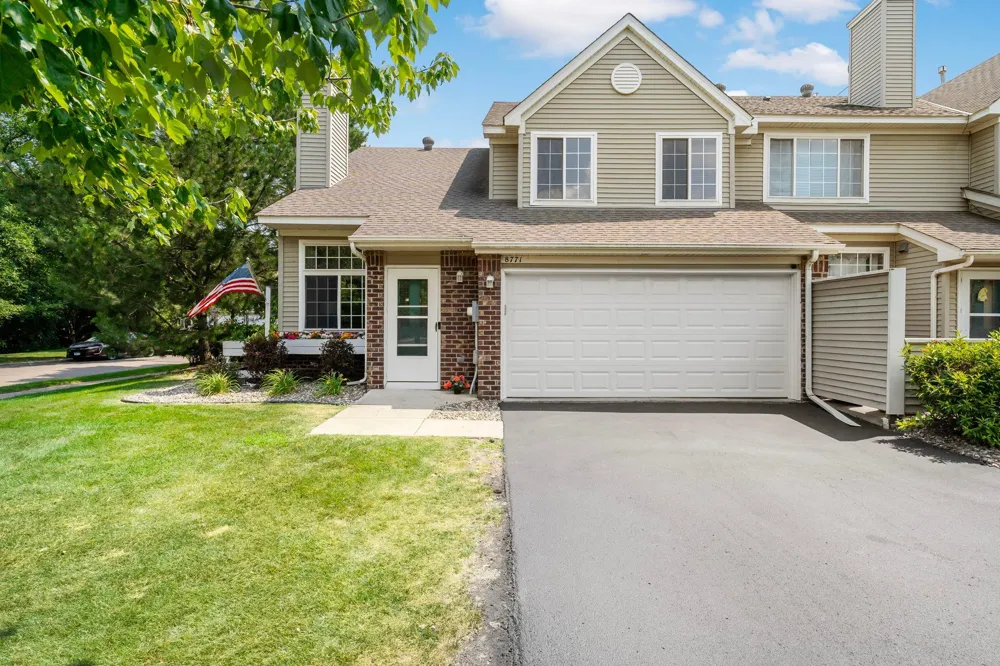 8771 Branson Drive #80 Inver Grove Heights, MN 55076