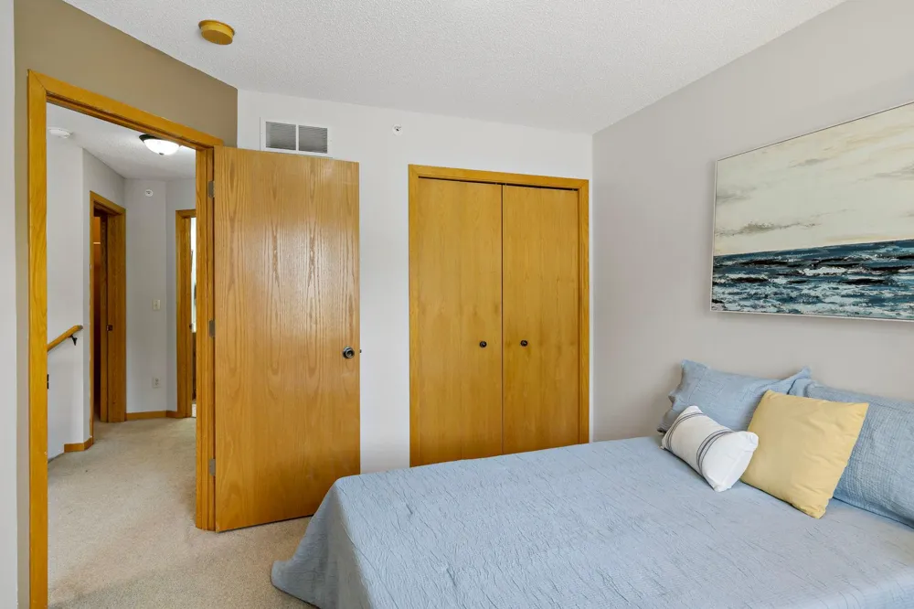 8771 Branson Drive #80 Inver Grove Heights, MN 55076
