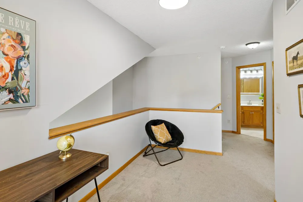 8771 Branson Drive #80 Inver Grove Heights, MN 55076