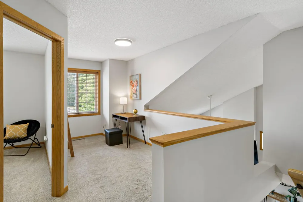 8771 Branson Drive #80 Inver Grove Heights, MN 55076