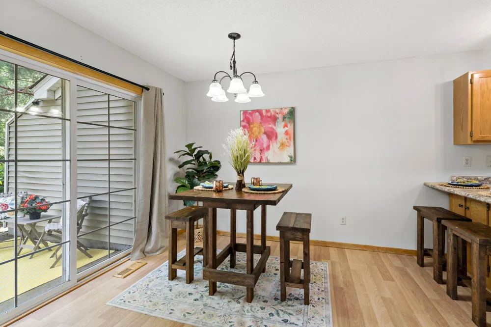 8771 Branson Drive #80 Inver Grove Heights, MN 55076
