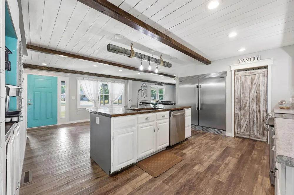 811 1st Avenue E Ada, MN 56510