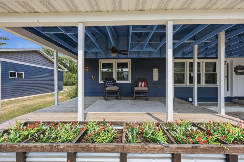 811 1st Avenue E Ada, MN 56510