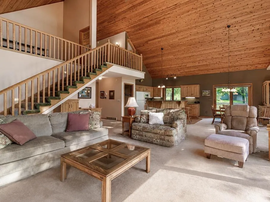 41748 E Shore Drive Kilkenny, MN 56052