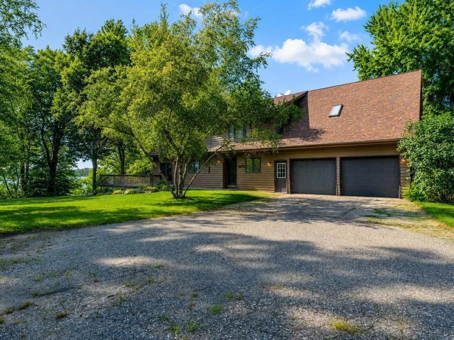 41748 E Shore Drive Kilkenny, MN 56052