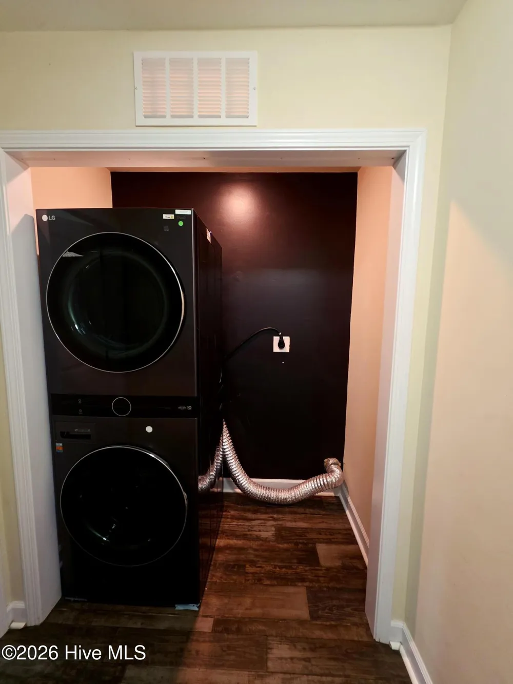 222 Rowland Drive Richlands, NC 28574