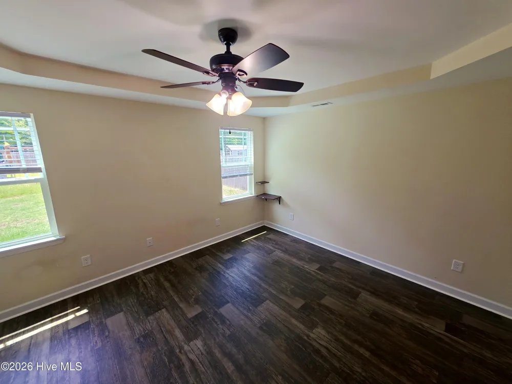 222 Rowland Drive Richlands, NC 28574