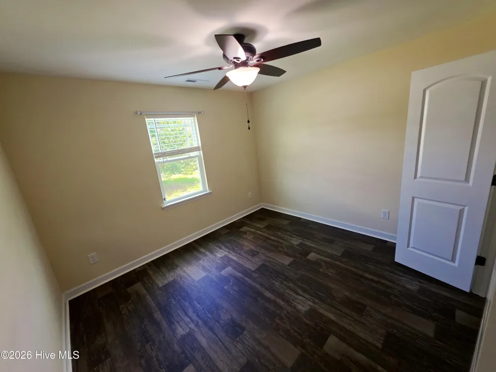 222 Rowland Drive Richlands, NC 28574