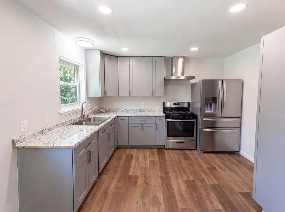 2415 Barnes Bridge Road Dallas, TX 75228