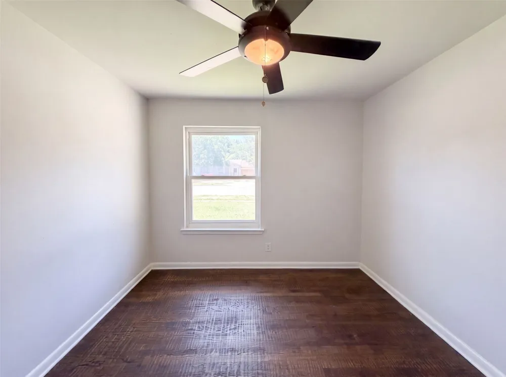 2415 Barnes Bridge Road Dallas, TX 75228