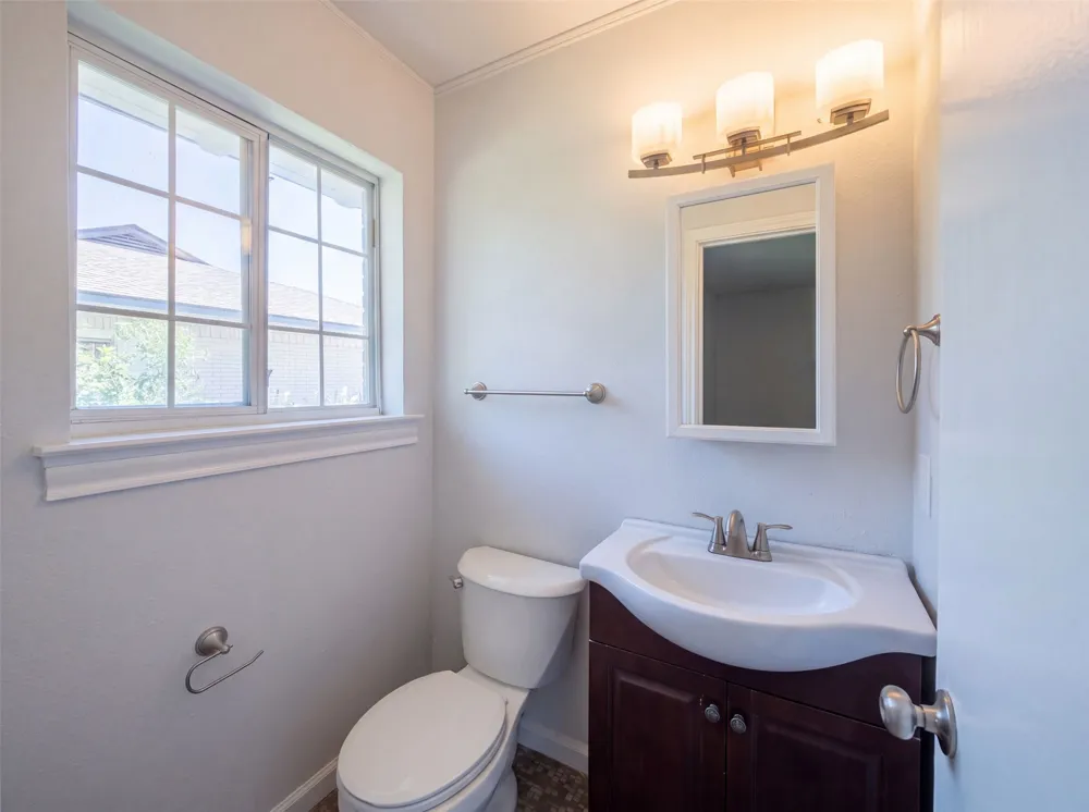 2415 Barnes Bridge Road Dallas, TX 75228