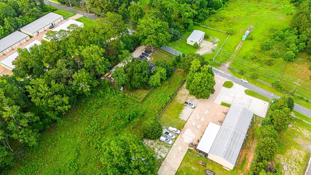 3414 Powell Road Huntsville, TX 77340