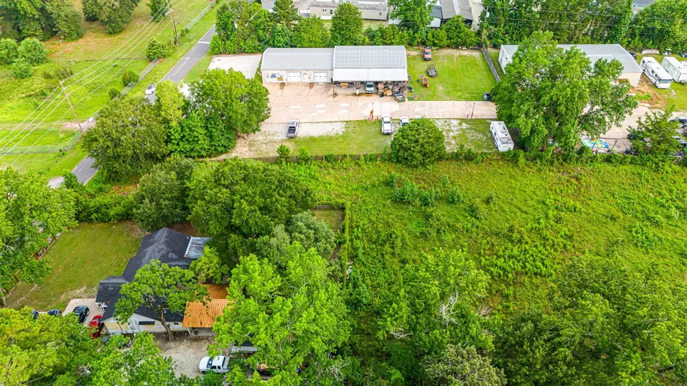 3414 Powell Road Huntsville, TX 77340