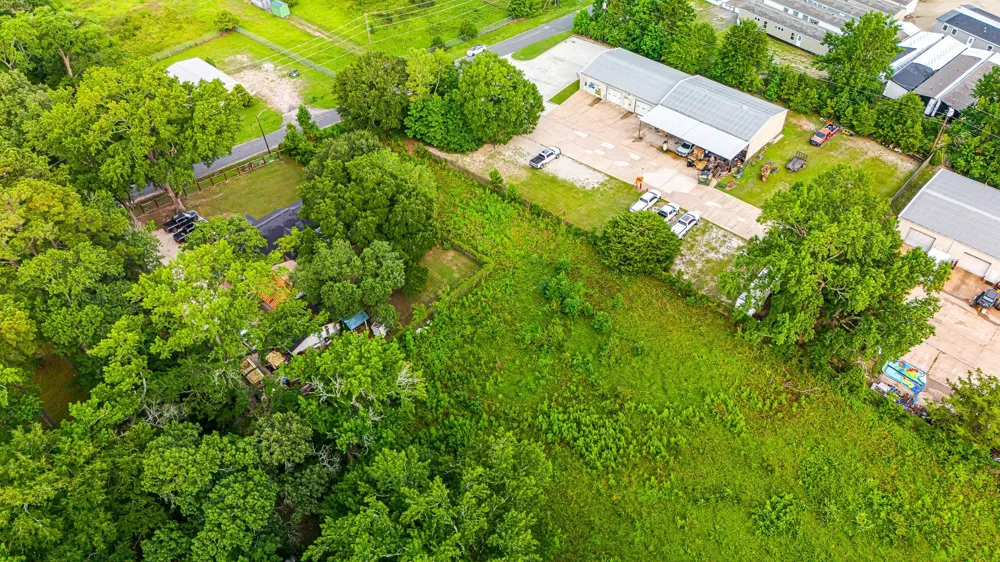 3414 Powell Road Huntsville, TX 77340