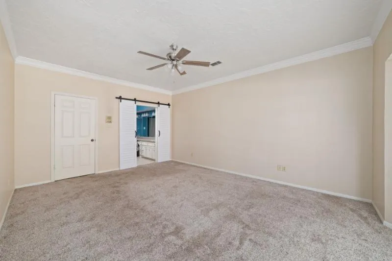 2306 Vine Creek Drive Kingwood, TX 77345