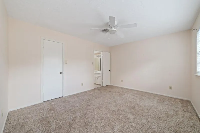 2306 Vine Creek Drive Kingwood, TX 77345