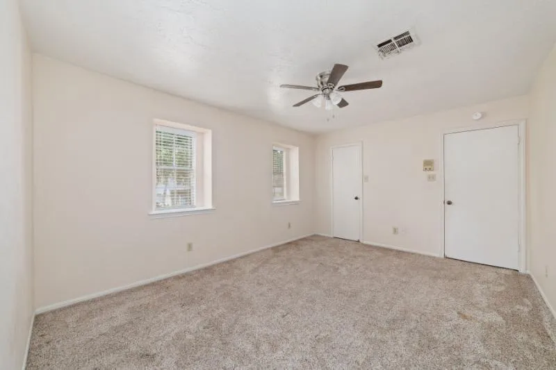 2306 Vine Creek Drive Kingwood, TX 77345