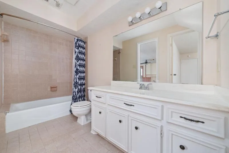 2306 Vine Creek Drive Kingwood, TX 77345