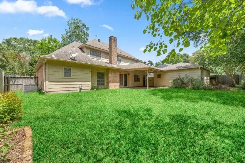 2306 Vine Creek Drive Kingwood, TX 77345