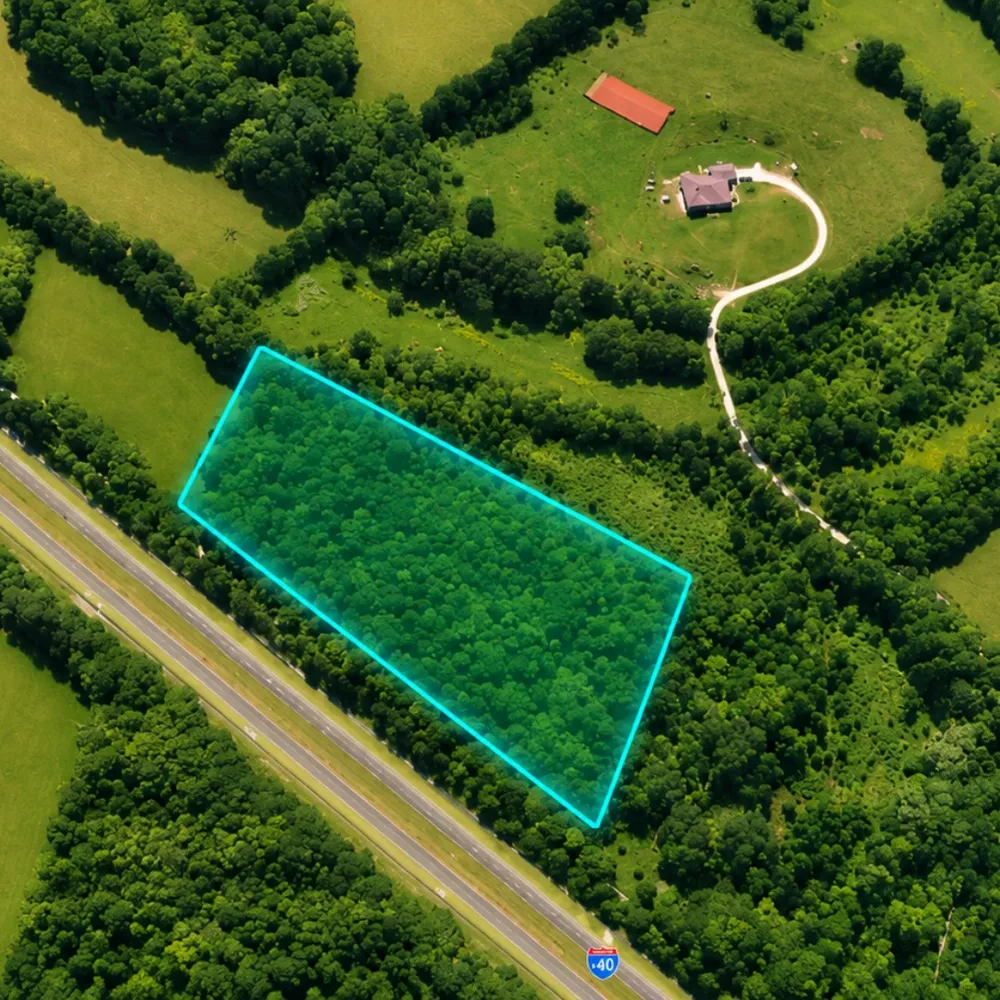 675 Eblen Cave Rd Lenoir City, TN 37771
