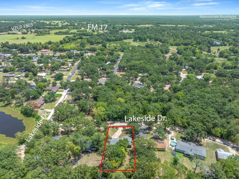 1207 Lakeside Drive Grand Saline, TX 75140