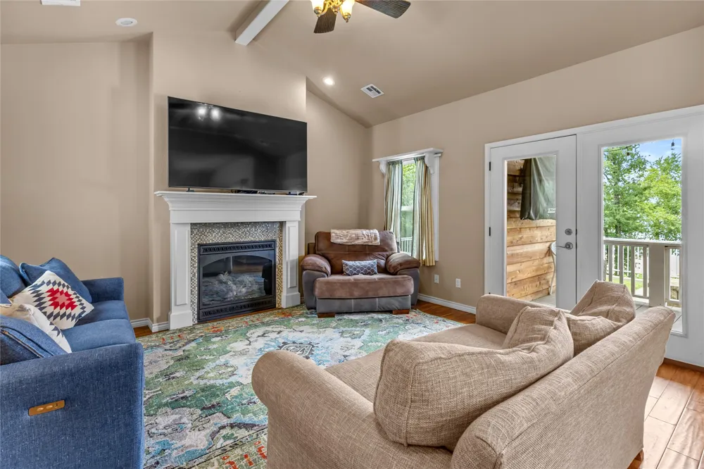 420639 E 1166 ROAD Eufaula, OK 74432