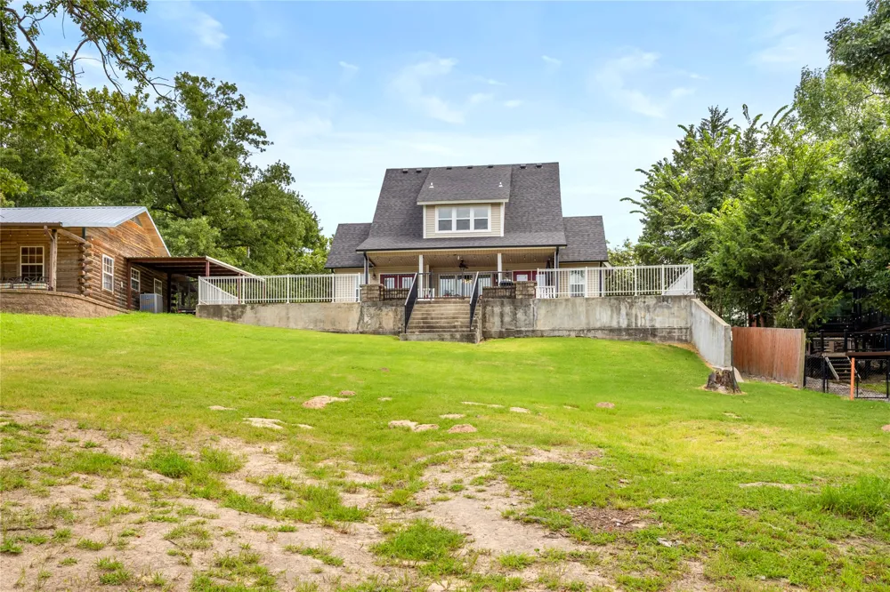 420639 E 1166 ROAD Eufaula, OK 74432