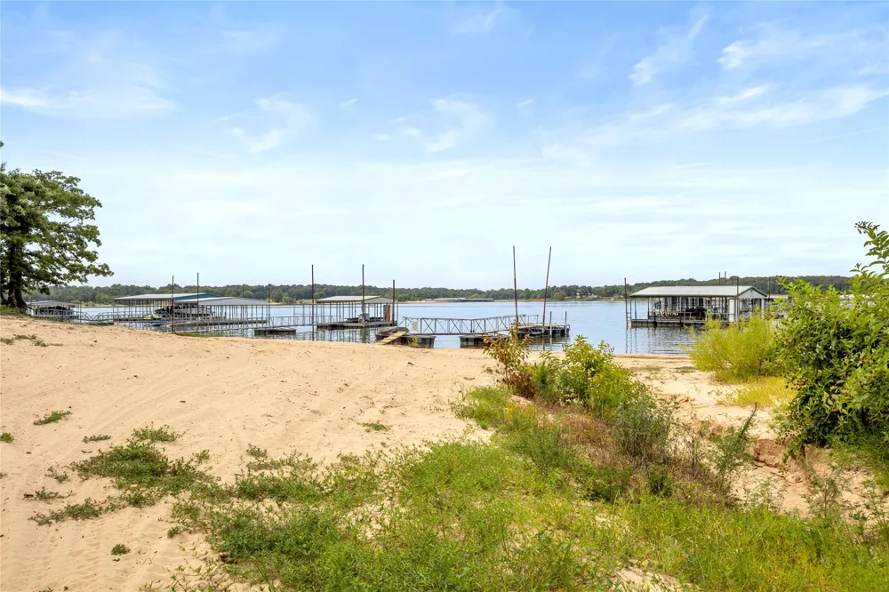 420639 E 1166 ROAD Eufaula, OK 74432