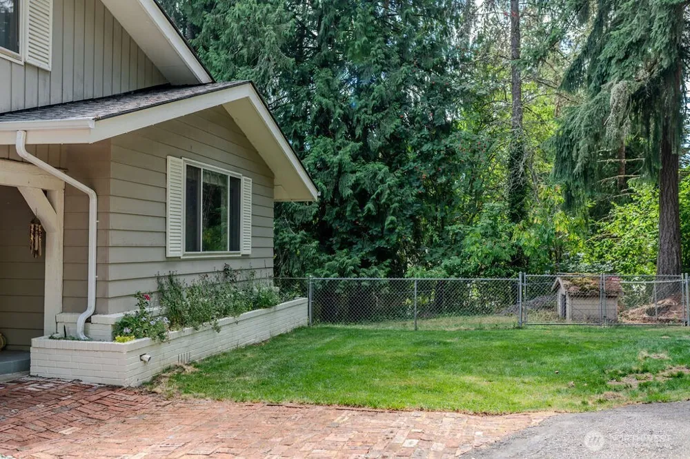 158 Brockway Road Chehalis, WA 98532