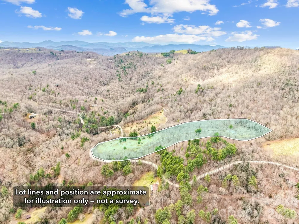 527 North Robinson Creek Road Glenville, NC 28736