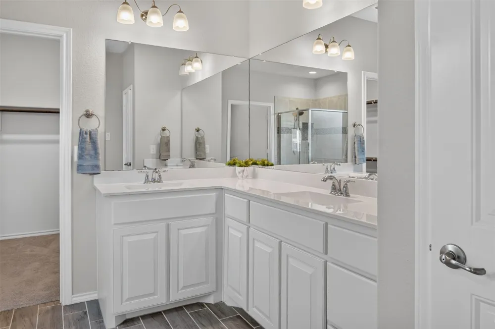 1220 Beestone Drive Saginaw, TX 76131
