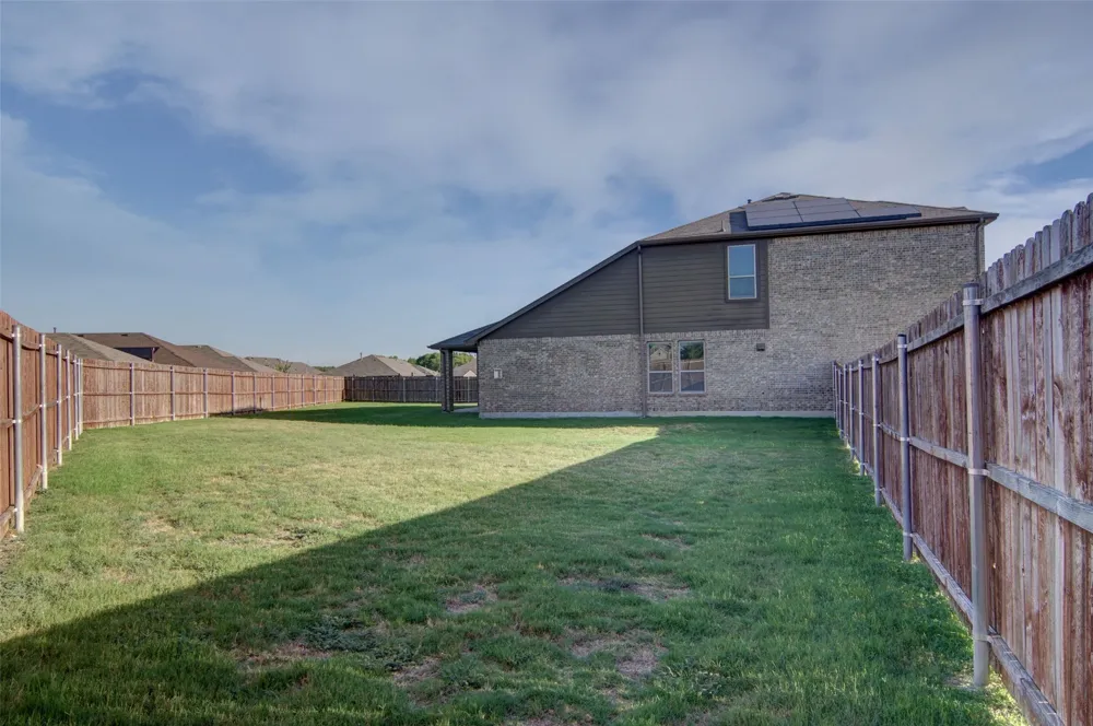 1220 Beestone Drive Saginaw, TX 76131