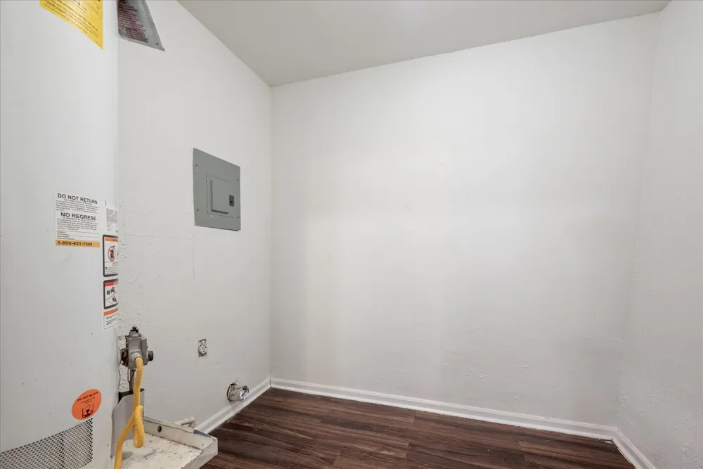 5945 Jackie Terrace Watauga, TX 76148