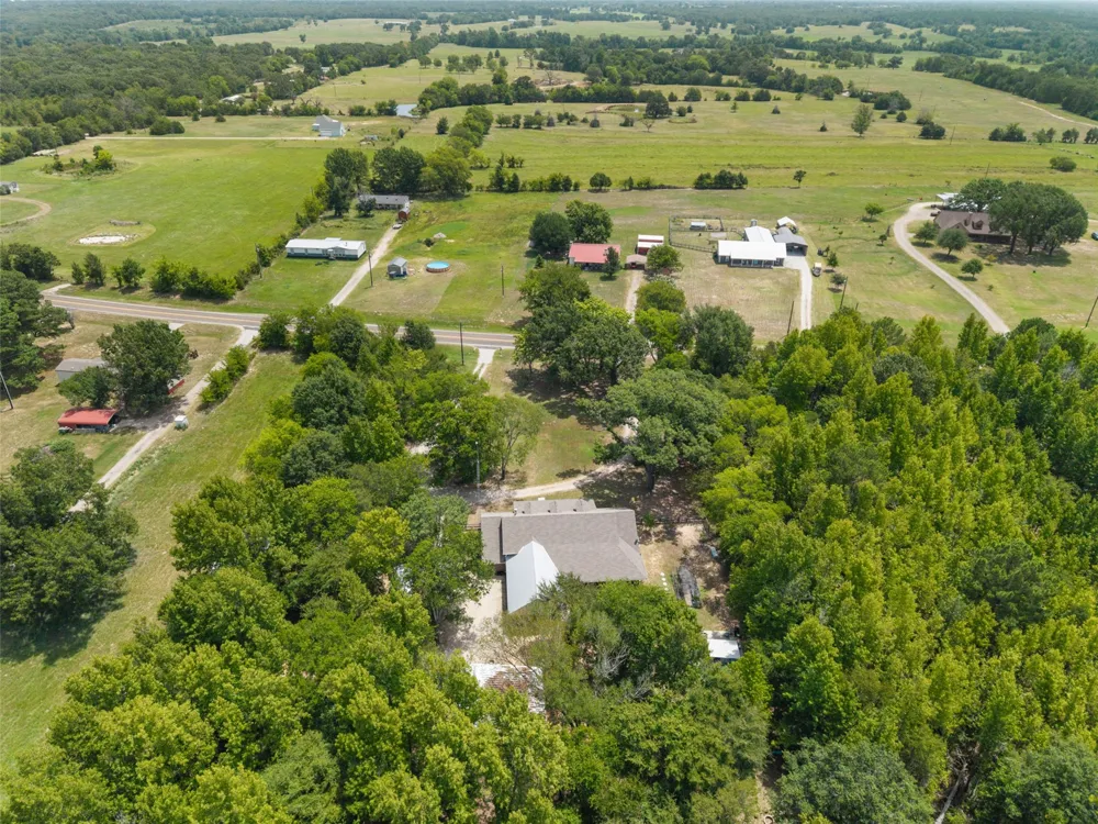 3374 Fm 1652 Grand Saline, TX 75140