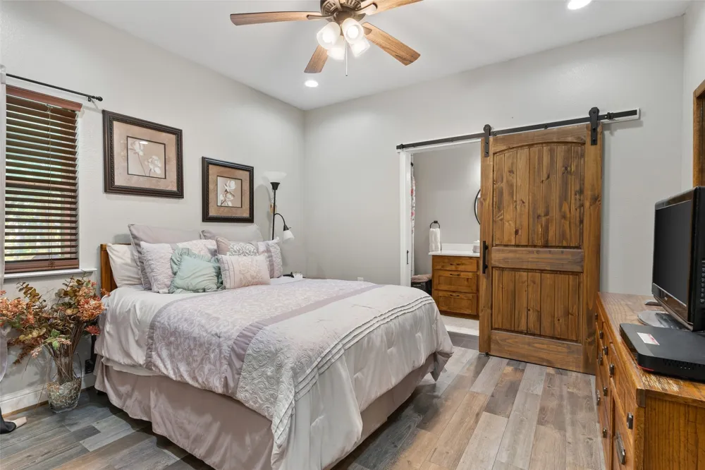 3374 Fm 1652 Grand Saline, TX 75140