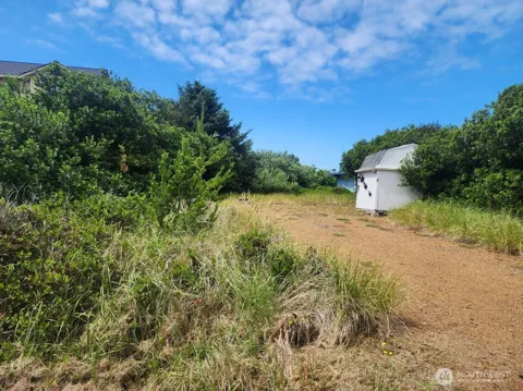 339 Sand Dune Avenue NW