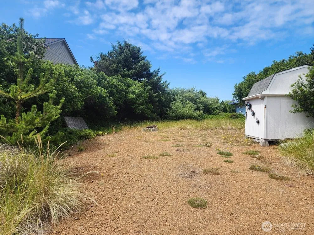 339 Sand Dune Avenue NW Ocean Shores, WA 98569