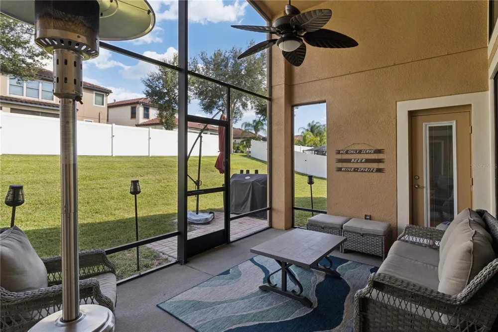 3943 SUNSET LAKE DRIVE Lakeland, FL 33810