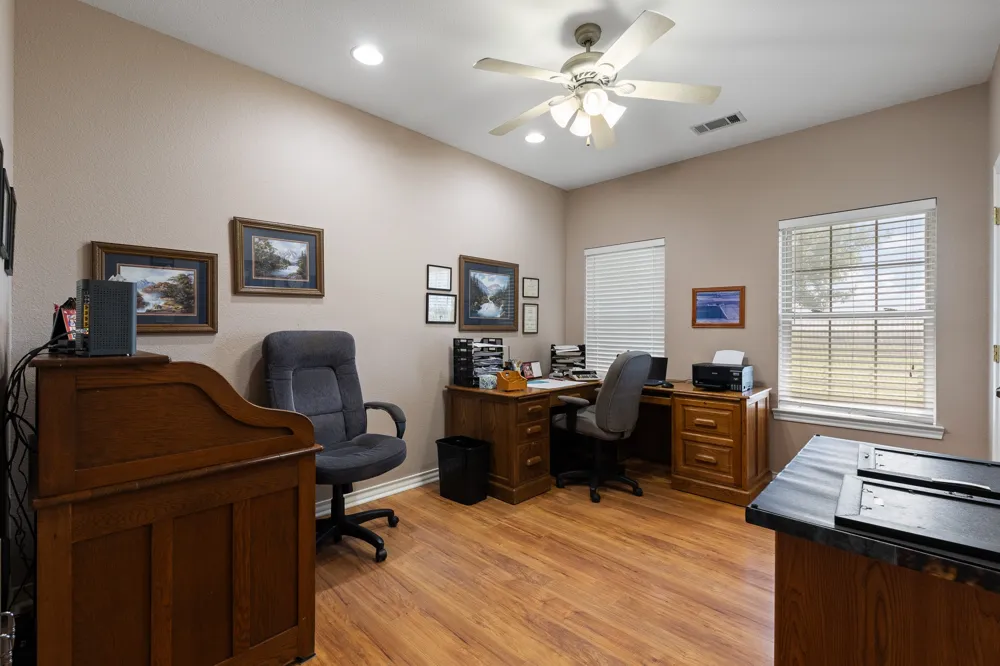 8648 County Road 1128 Godley, TX 76044