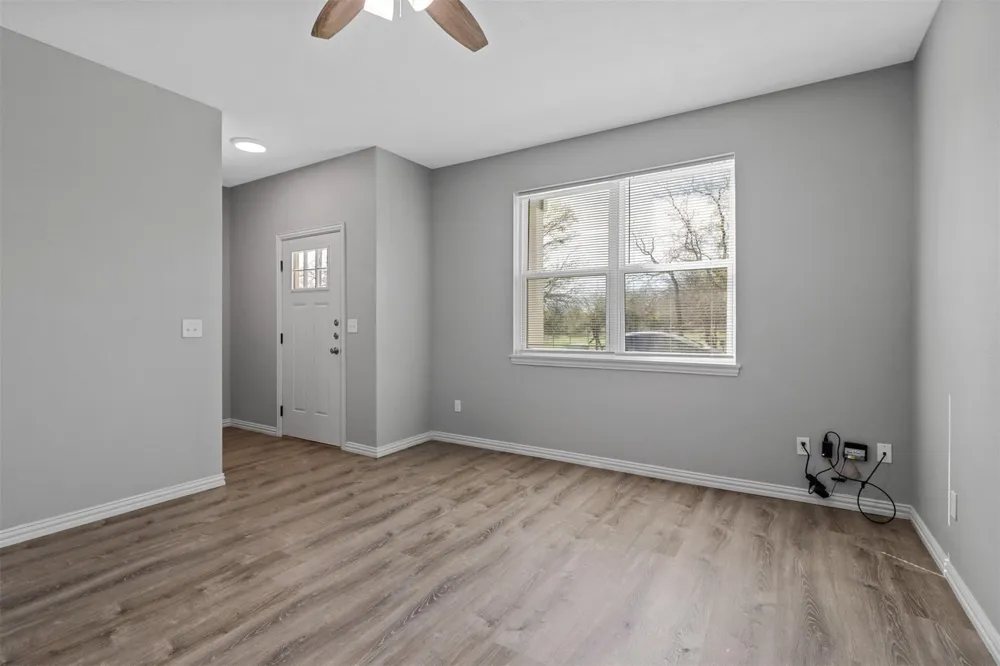 525 E Ball Street #525 Tom Bean, TX 75489