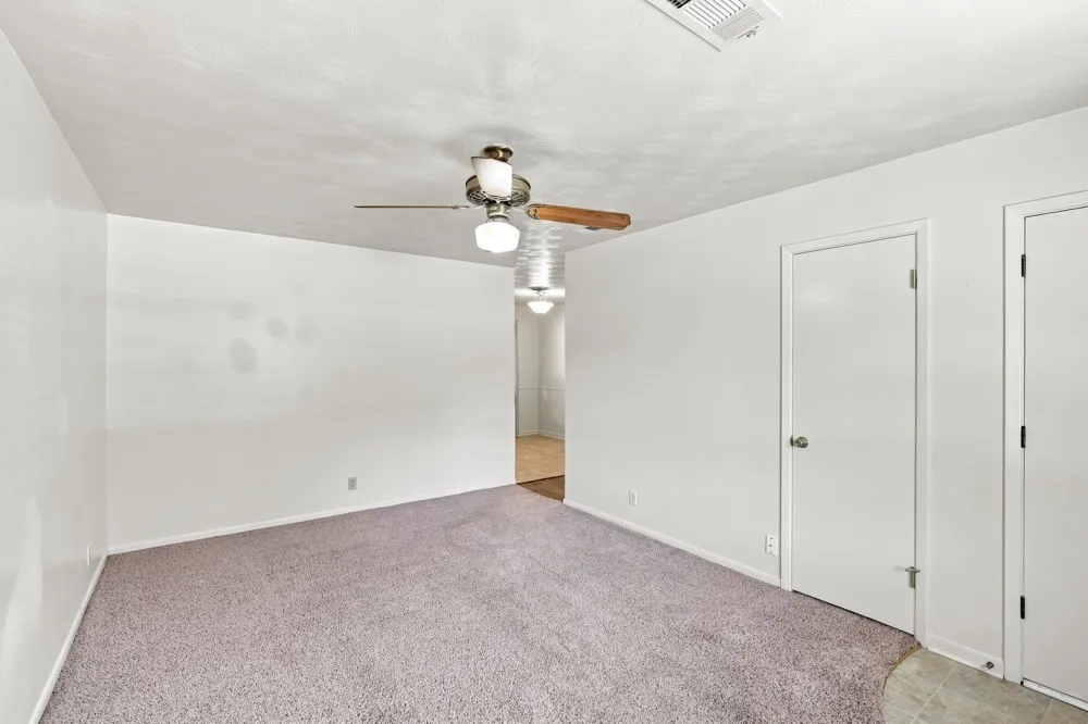 1420 Austin Drive Ennis, TX 75119