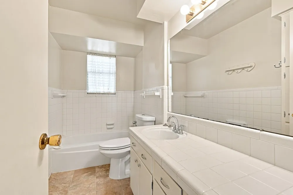 1420 Austin Drive Ennis, TX 75119