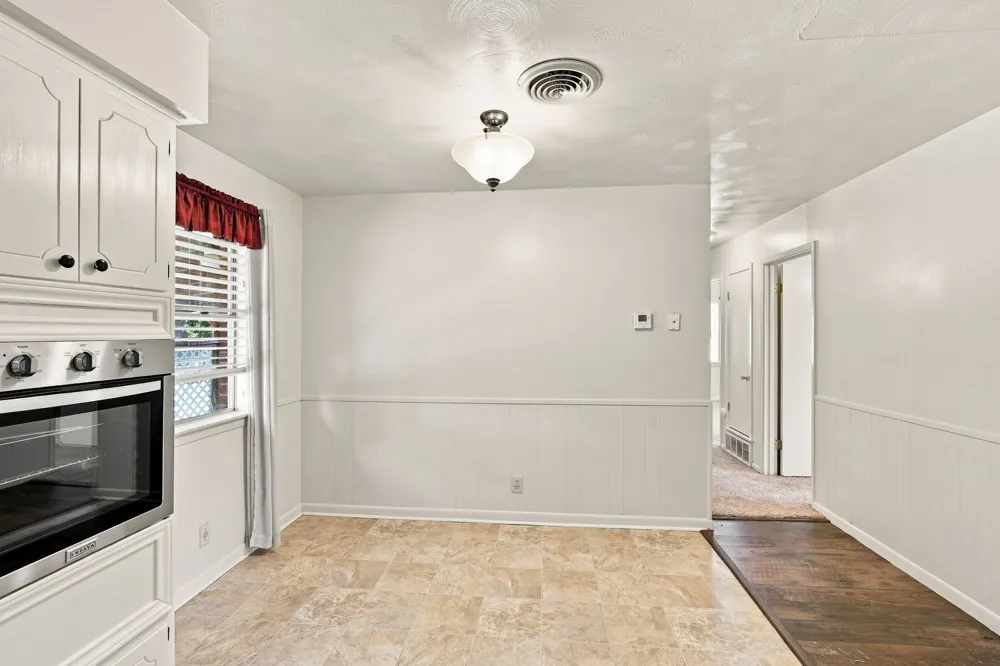 1420 Austin Drive Ennis, TX 75119