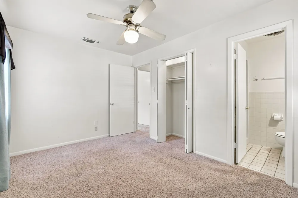1420 Austin Drive Ennis, TX 75119